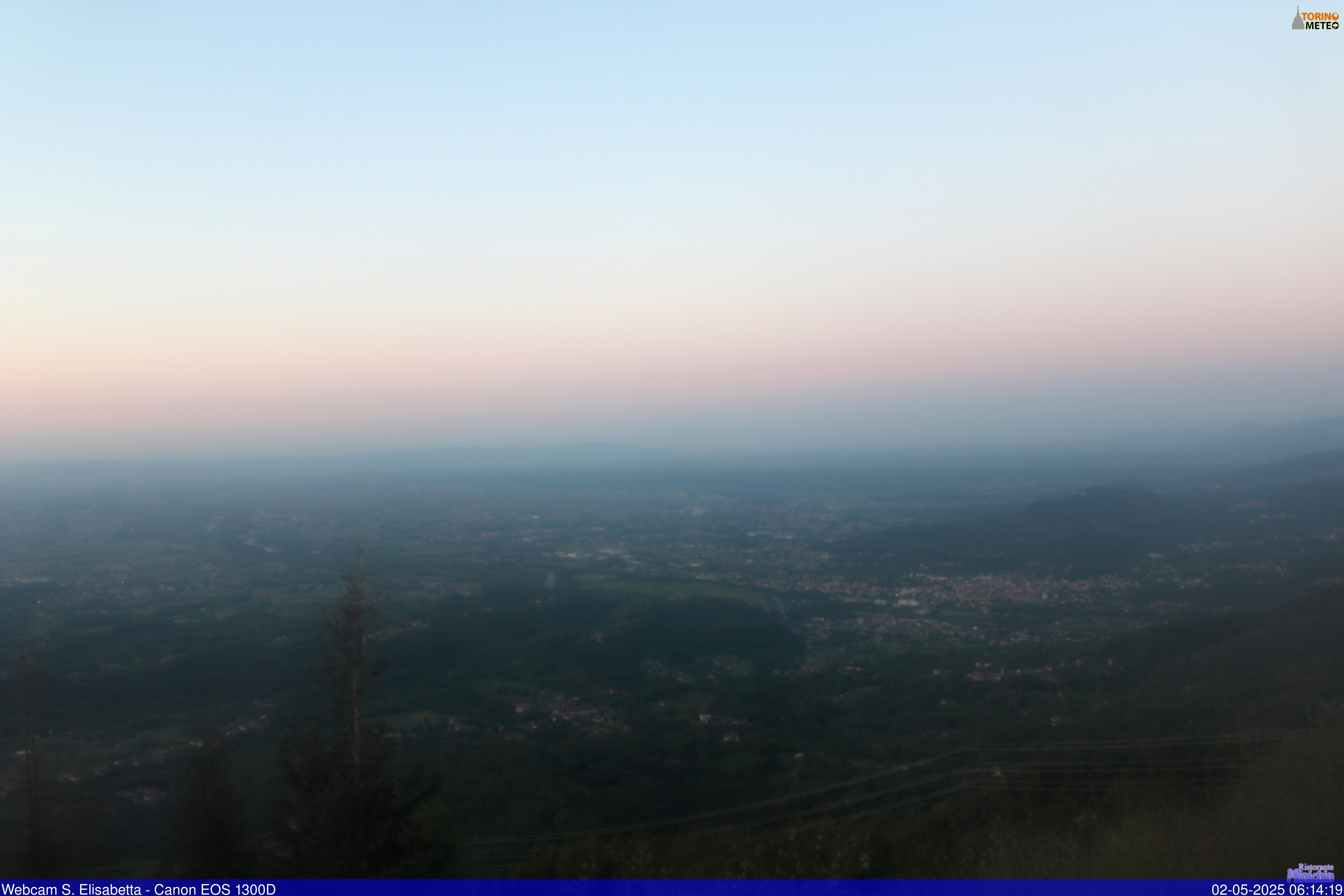 immagine della webcam nei dintorni di Alpette: webcam Colleretto Castelnuovo