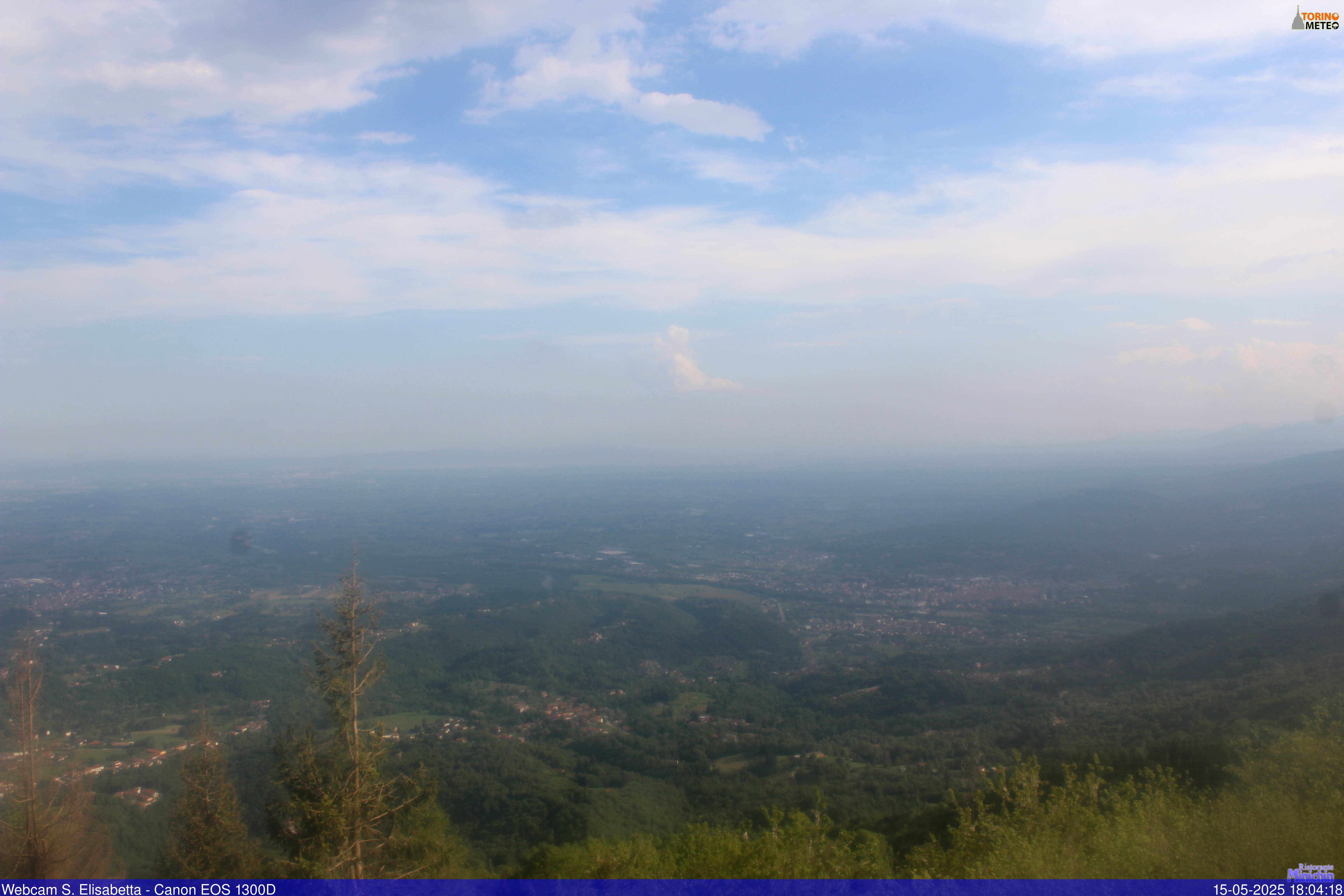 immagine della webcam nei dintorni di Palit Valchiusella: webcam Colleretto Castelnuovo