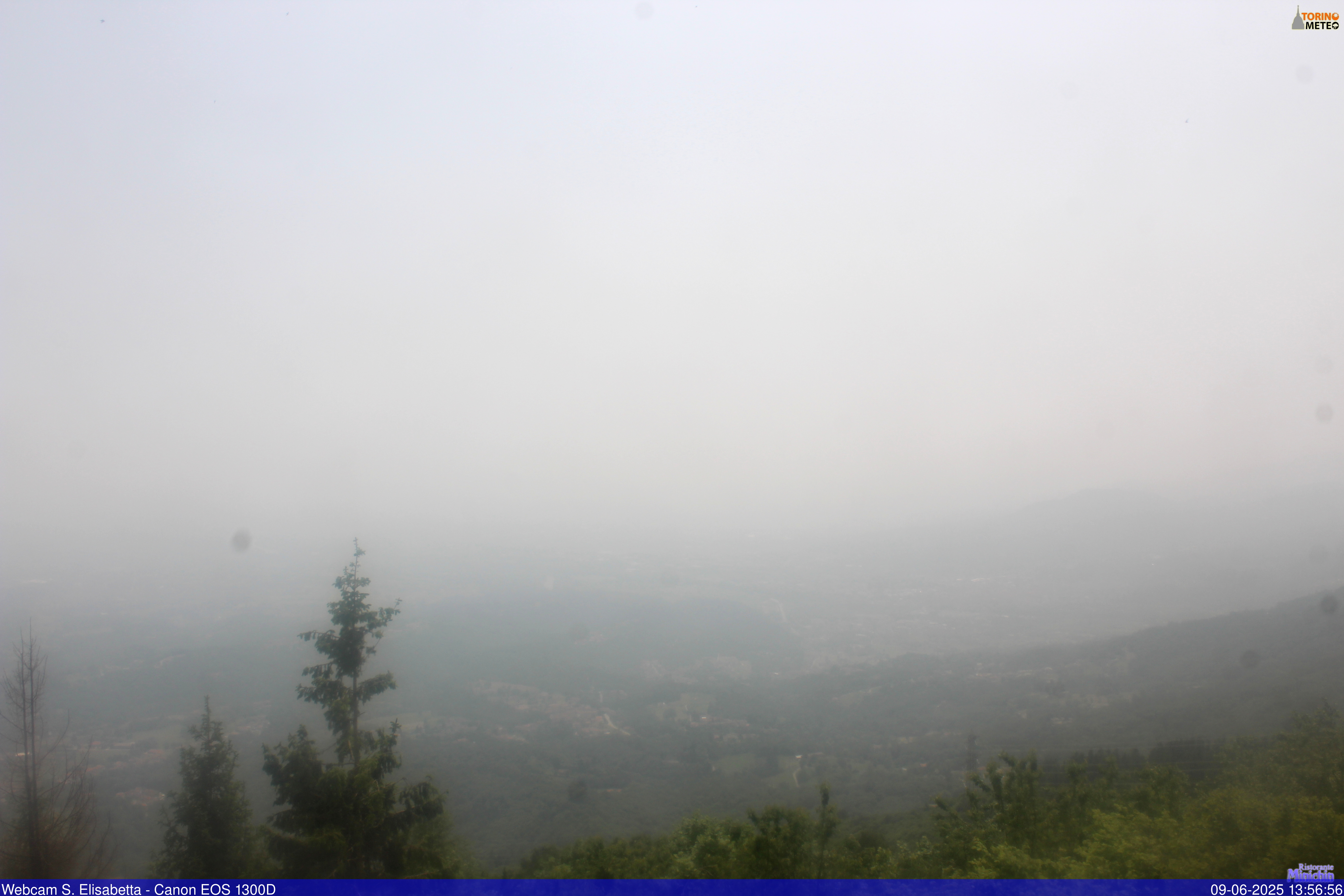 immagine della webcam nei dintorni di Chiesanuova: webcam Colleretto Castelnuovo