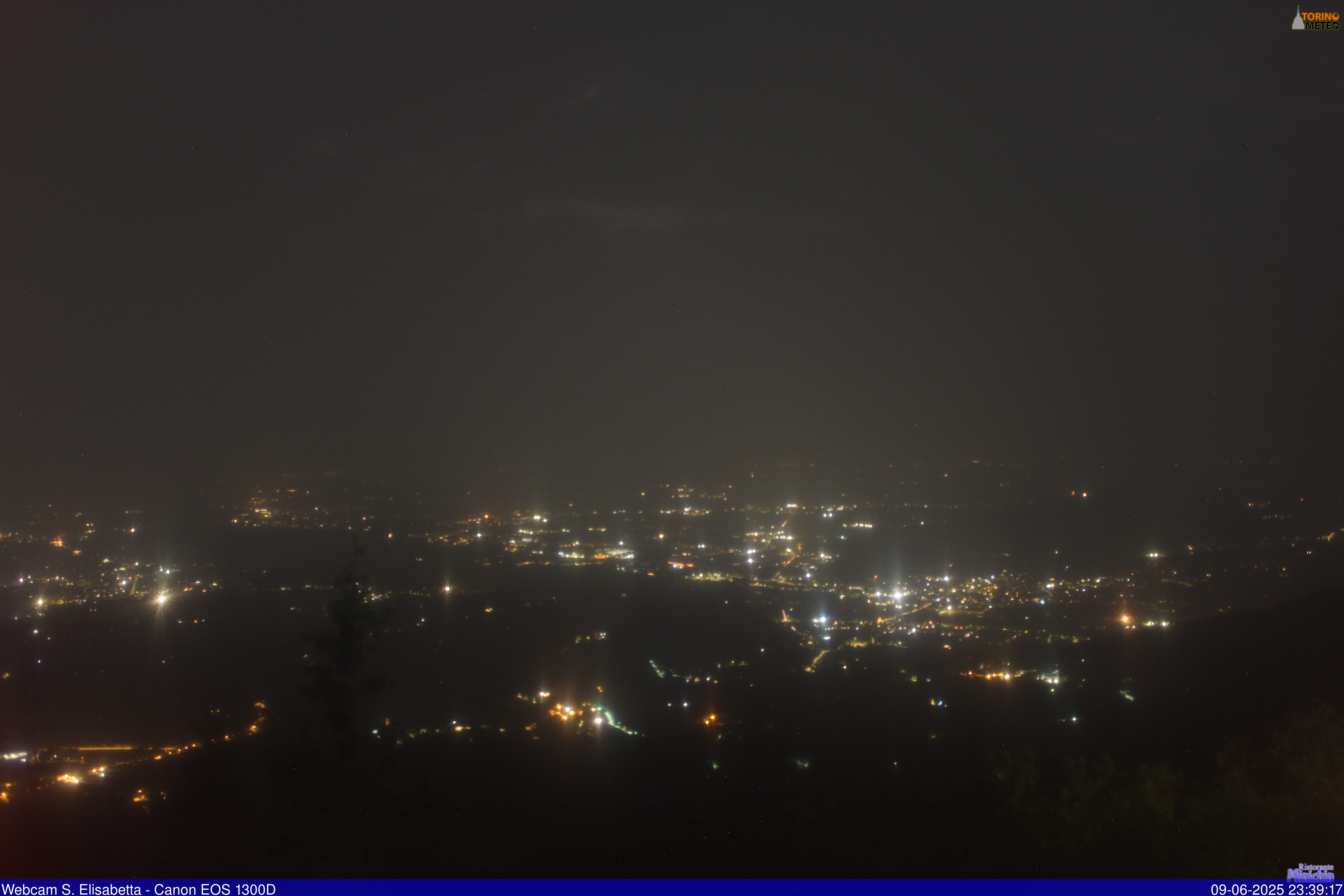 immagine della webcam nei dintorni di Ronco Canavese: webcam Colleretto Castelnuovo