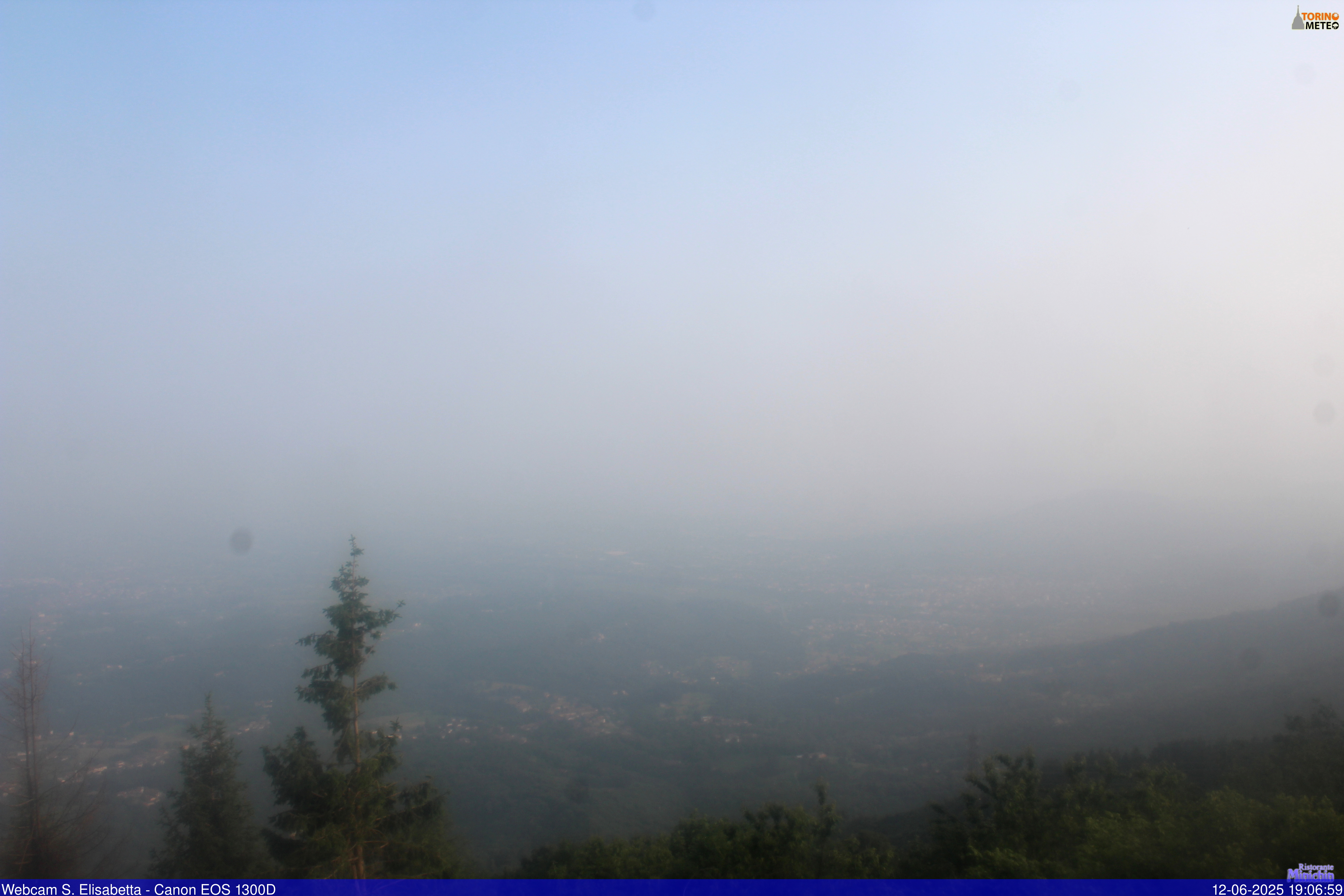 immagine della webcam nei dintorni di Pont-Canavese: webcam Colleretto Castelnuovo