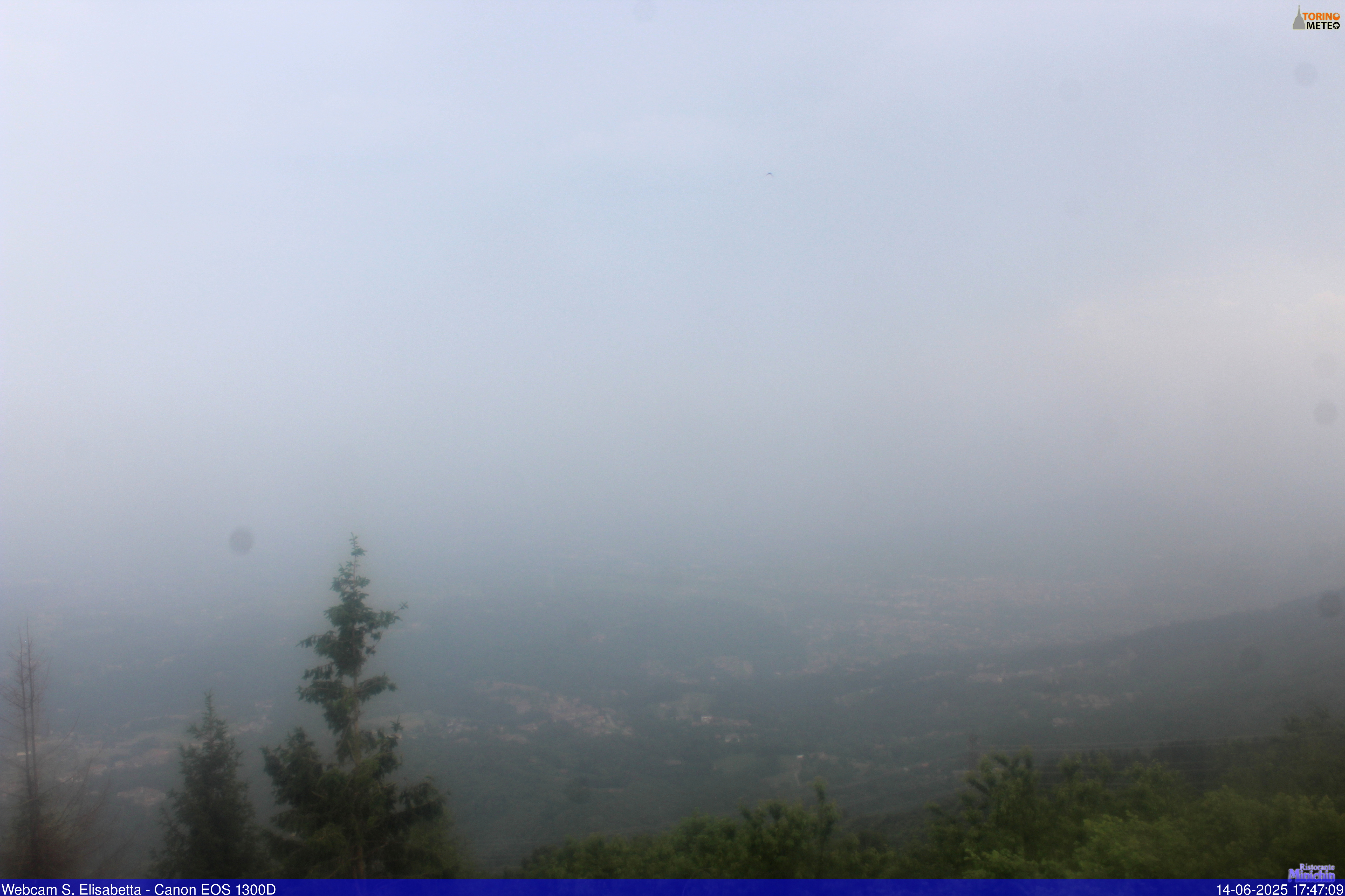 immagine della webcam nei dintorni di Pertusio: webcam Colleretto Castelnuovo