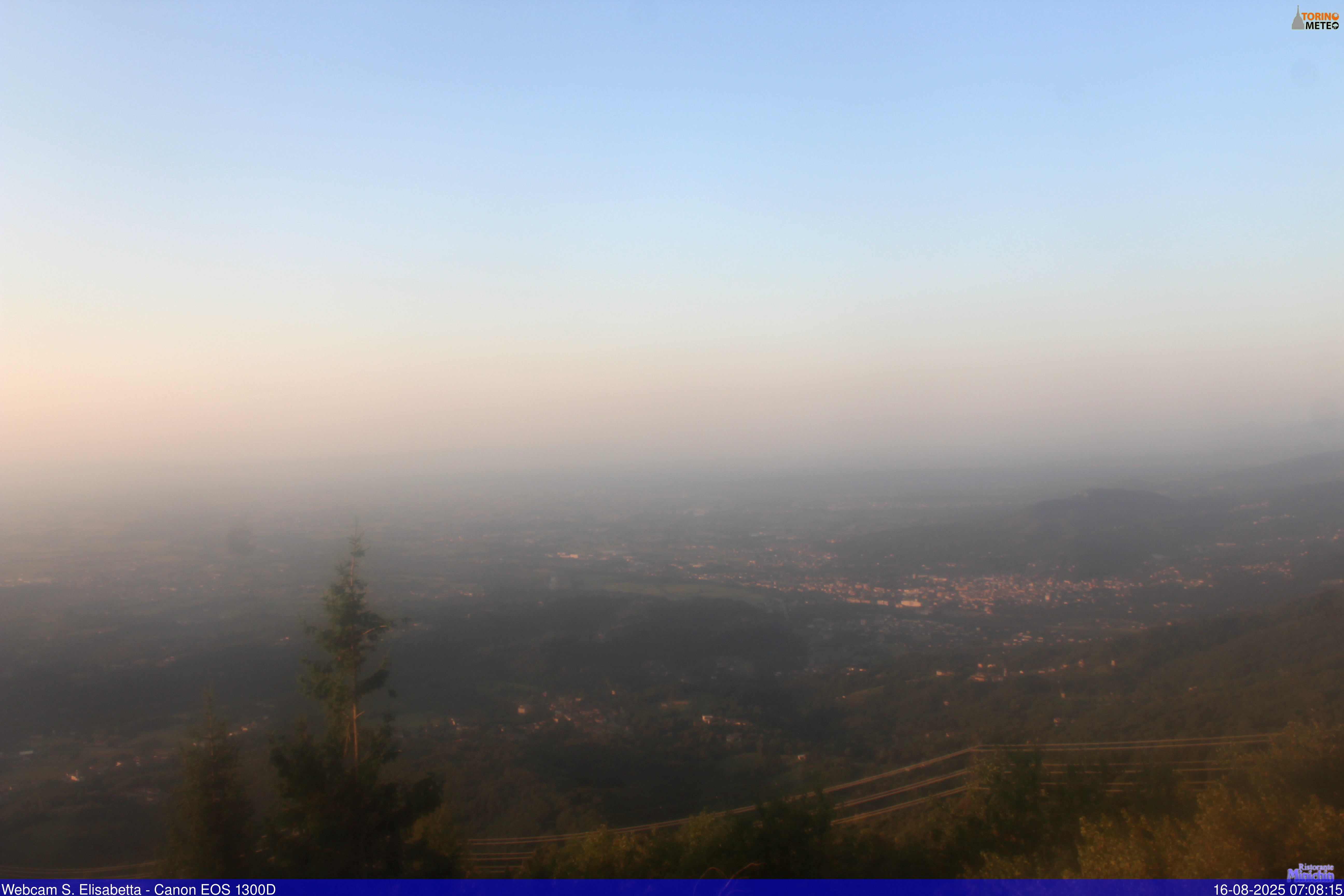 immagine della webcam nei dintorni di Cuorgnè: webcam Colleretto Castelnuovo