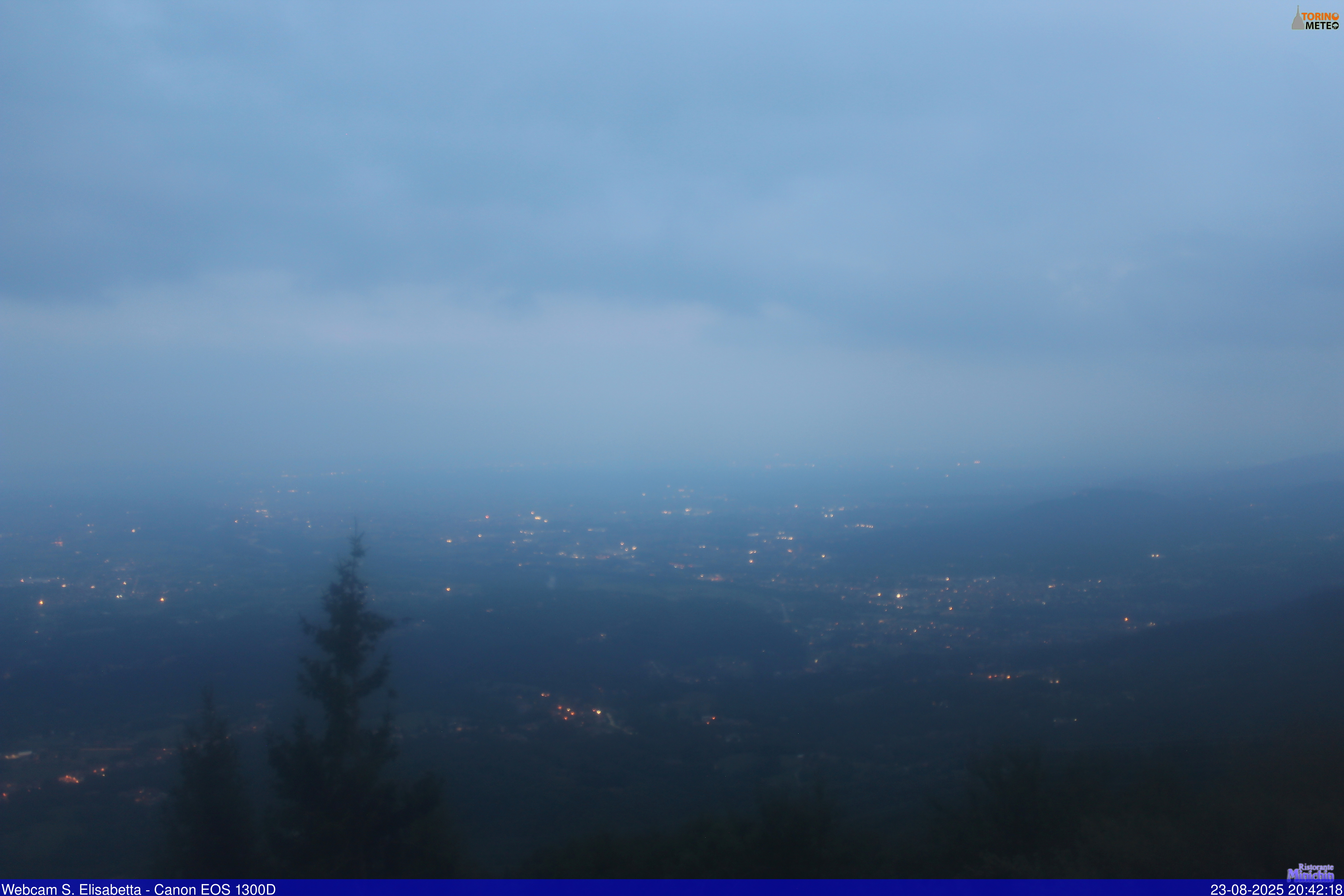 immagine della webcam nei dintorni di Ivrea: webcam Colleretto Castelnuovo