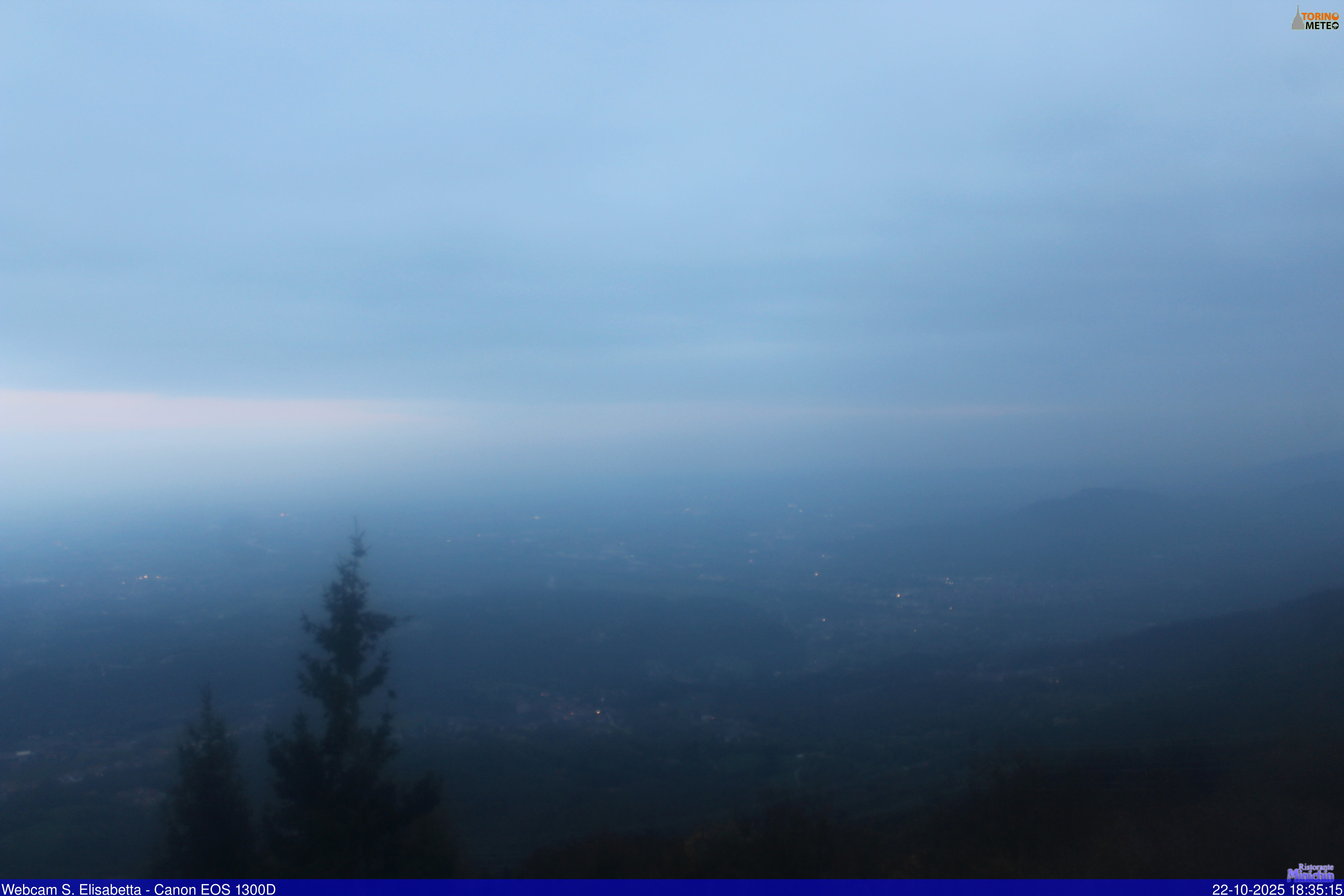 immagine della webcam nei dintorni di Ronco Canavese: webcam Colleretto Castelnuovo